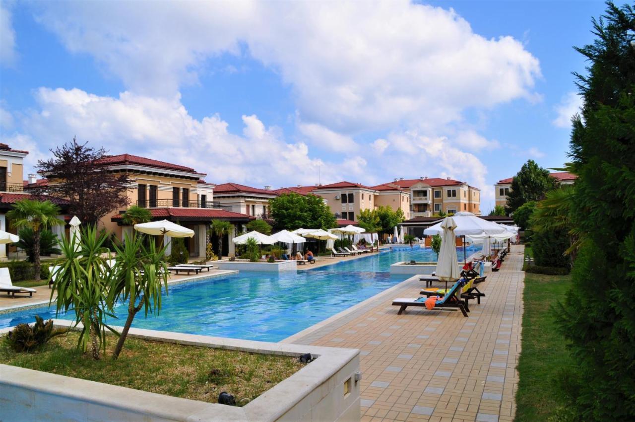 Private Apartment In Green Life Beach Resort Sozopol Extérieur photo